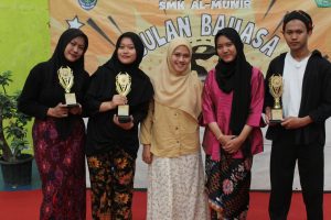 Juara Lomba Bernyanyi B.Inggris