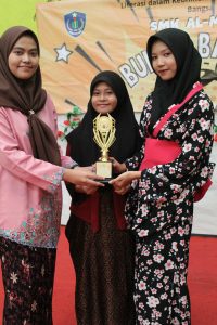 Juara 2 Lomba Bernyanyi B.Jepang