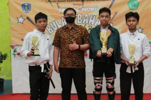 Juara Lomba Lombar Kosplay B.Jepang