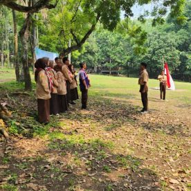 Proses Pelantikan Pramuka SMK Al-Munir