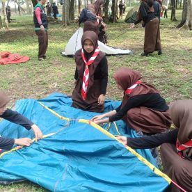 Kegiatan Pemasangan Tenda