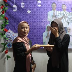 Pembagian Hadiah Quis Ramadhan