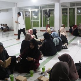 Persiapan Buka Puasa Bersama oleh Komite Sekolah SMK Al-Munir
