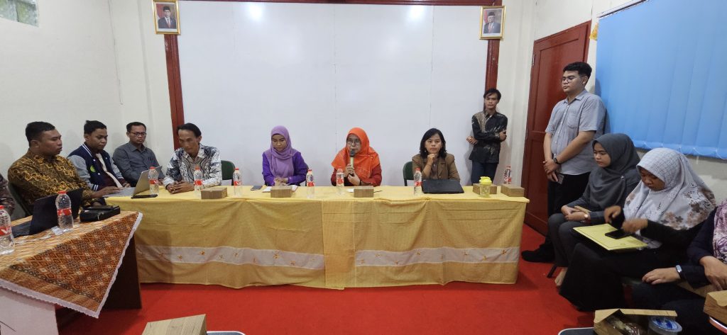 Pembukaan Acara oleh Kepala Sekolah SMK Al-Munir
