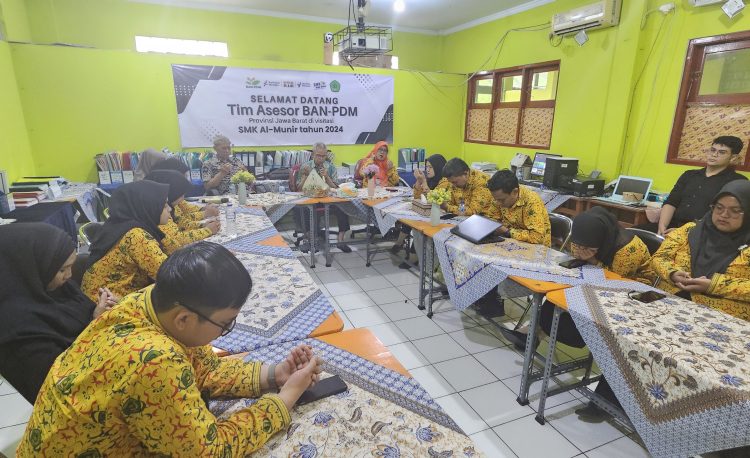 Tanya Jawab Guru dan Asesor Akreditasi