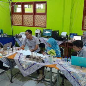 Pemeriksaan Berkas Per-Elemen TIm Akreditasi SMK Al-Munir