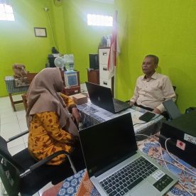 Wawancara Asesor dengan Ketua Komite SMK Al-Munir