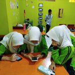 Pembuatan Poster Calon Ketua dan Wakil Ketua Osis (XI AKL)