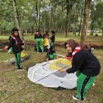 Kegiatan Pemasangan dan Pembagian Tenda
