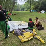 Kegiatan Pemasangan dan Pembagian Tenda